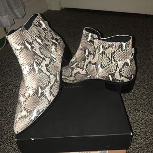 Halogen snake print booties